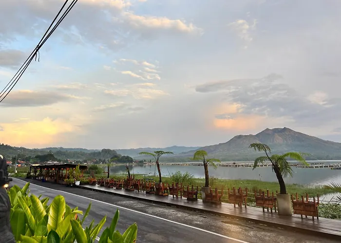 Tente de luxe Surya Camp Buahan *